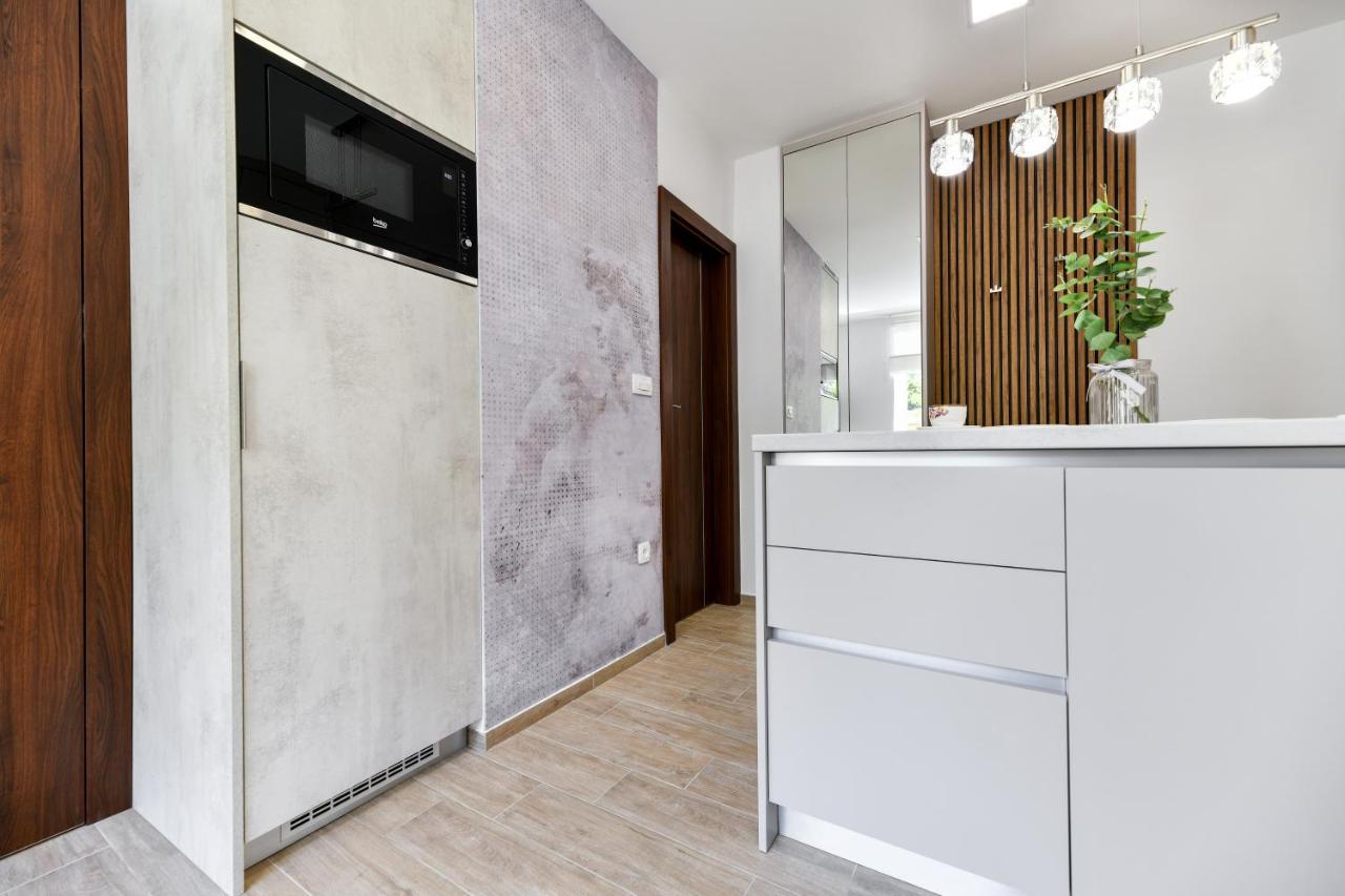 Brand New Apartment "Libra" ซาดาร์ ภายนอก รูปภาพ